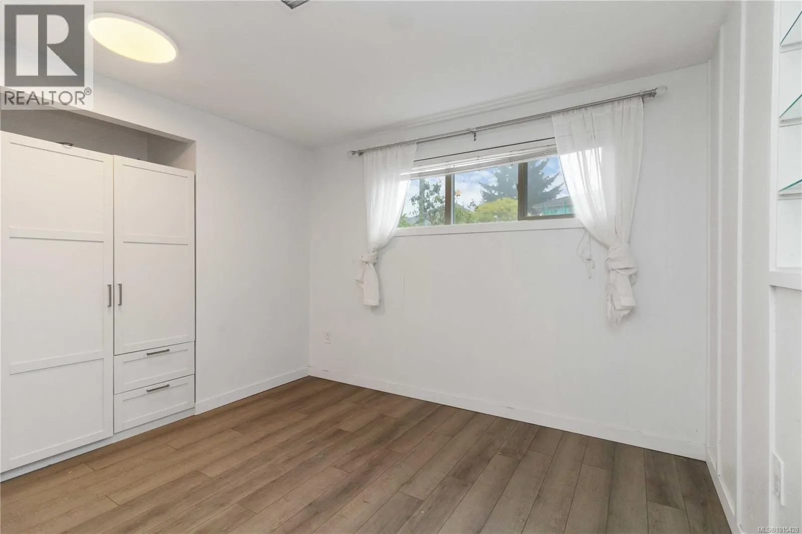 1812 El Sereno Dr