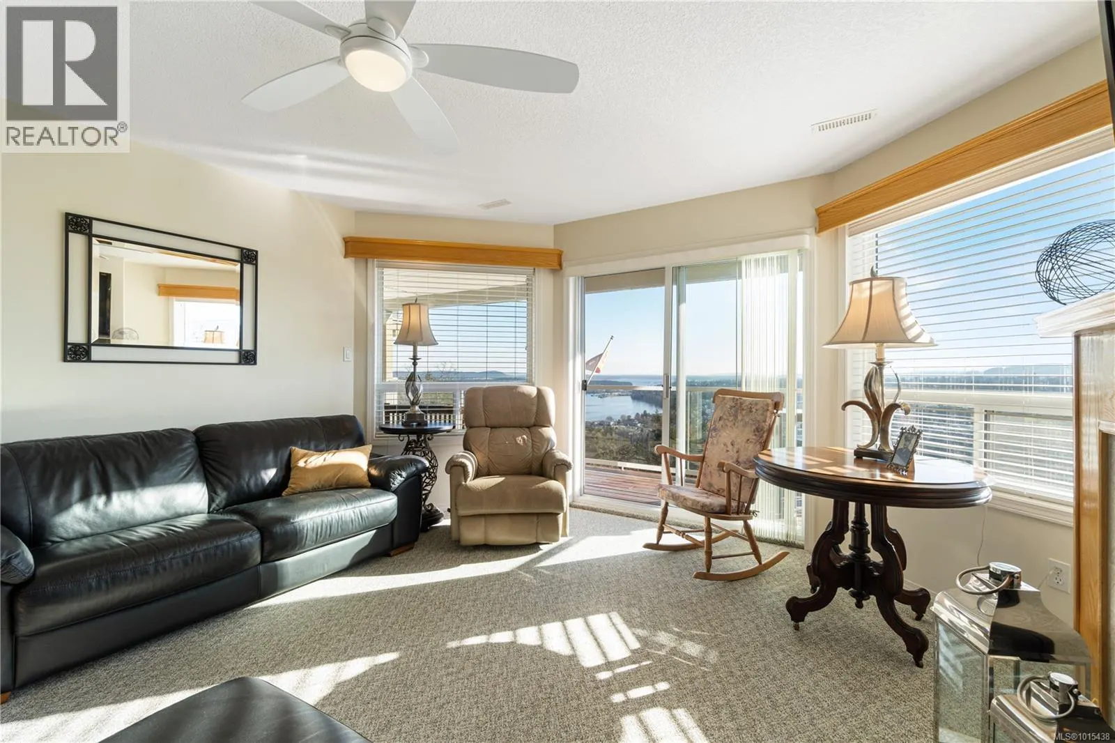 3263 Stoney Ridge