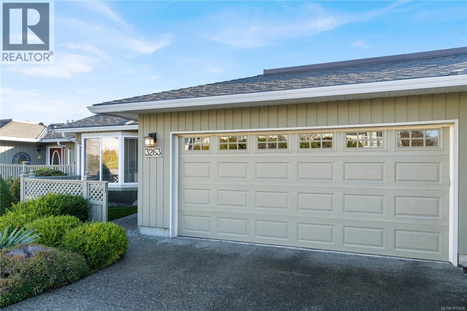 3263 Stoney Ridge