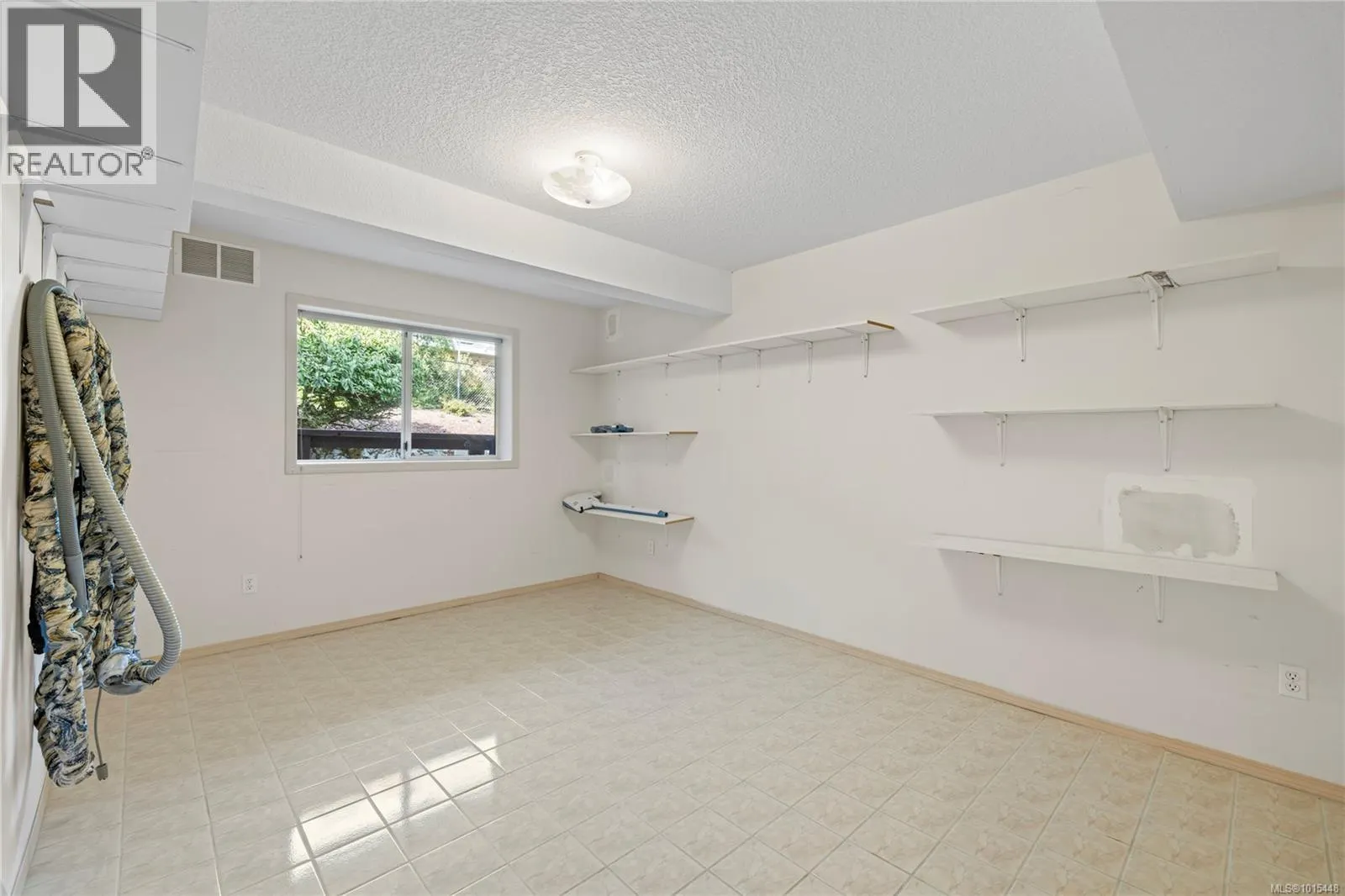1454 Rose Ann Dr