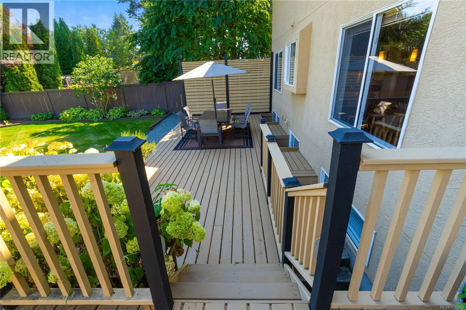 6262 Azure Rd