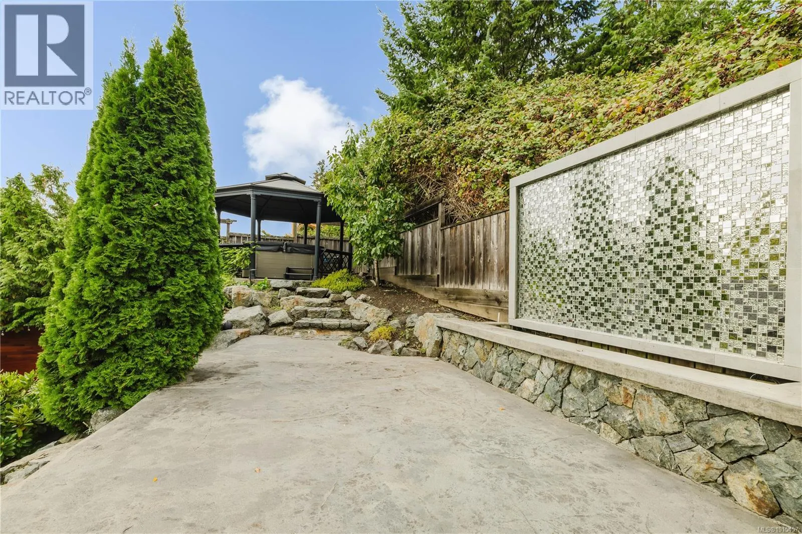 488 Royal Bay Dr
