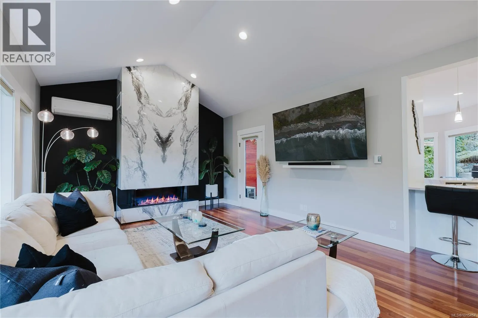 488 Royal Bay Dr