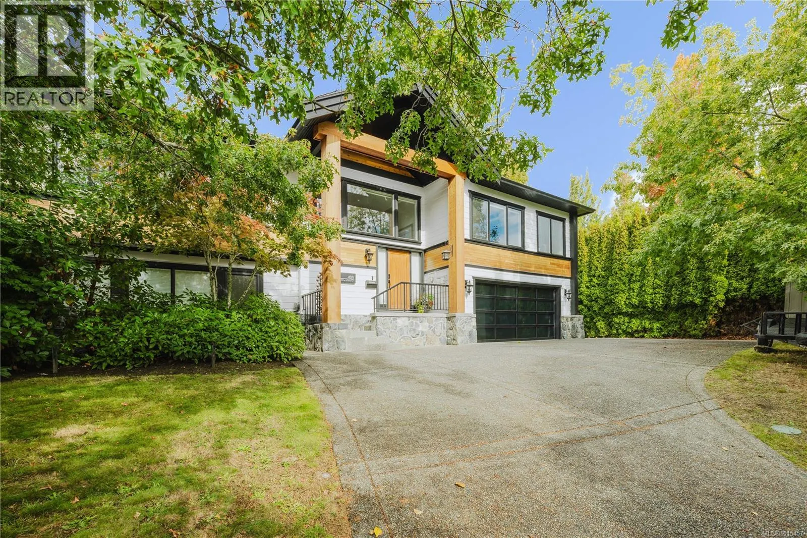 488 Royal Bay Dr