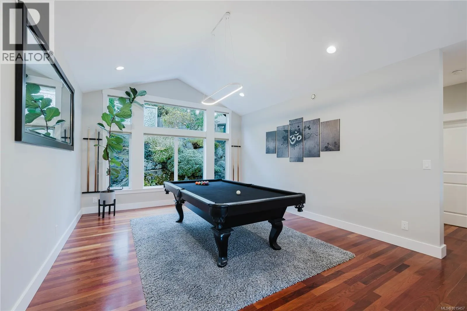 488 Royal Bay Dr
