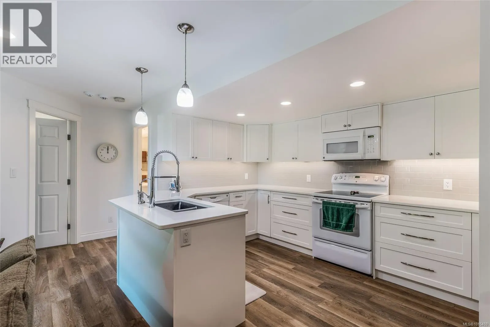 152 Bonavista Pl