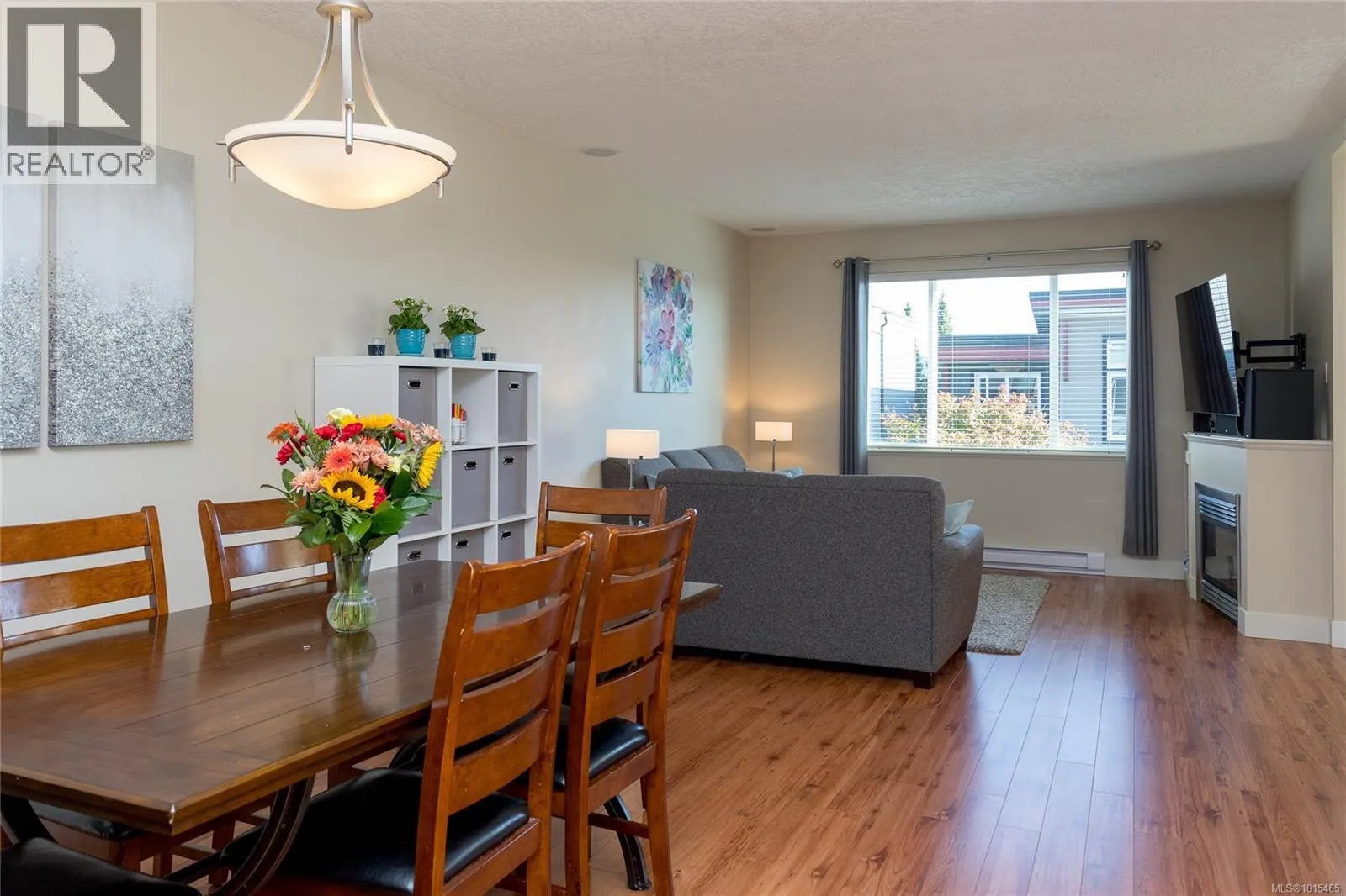 2121 Greenhill Rise
