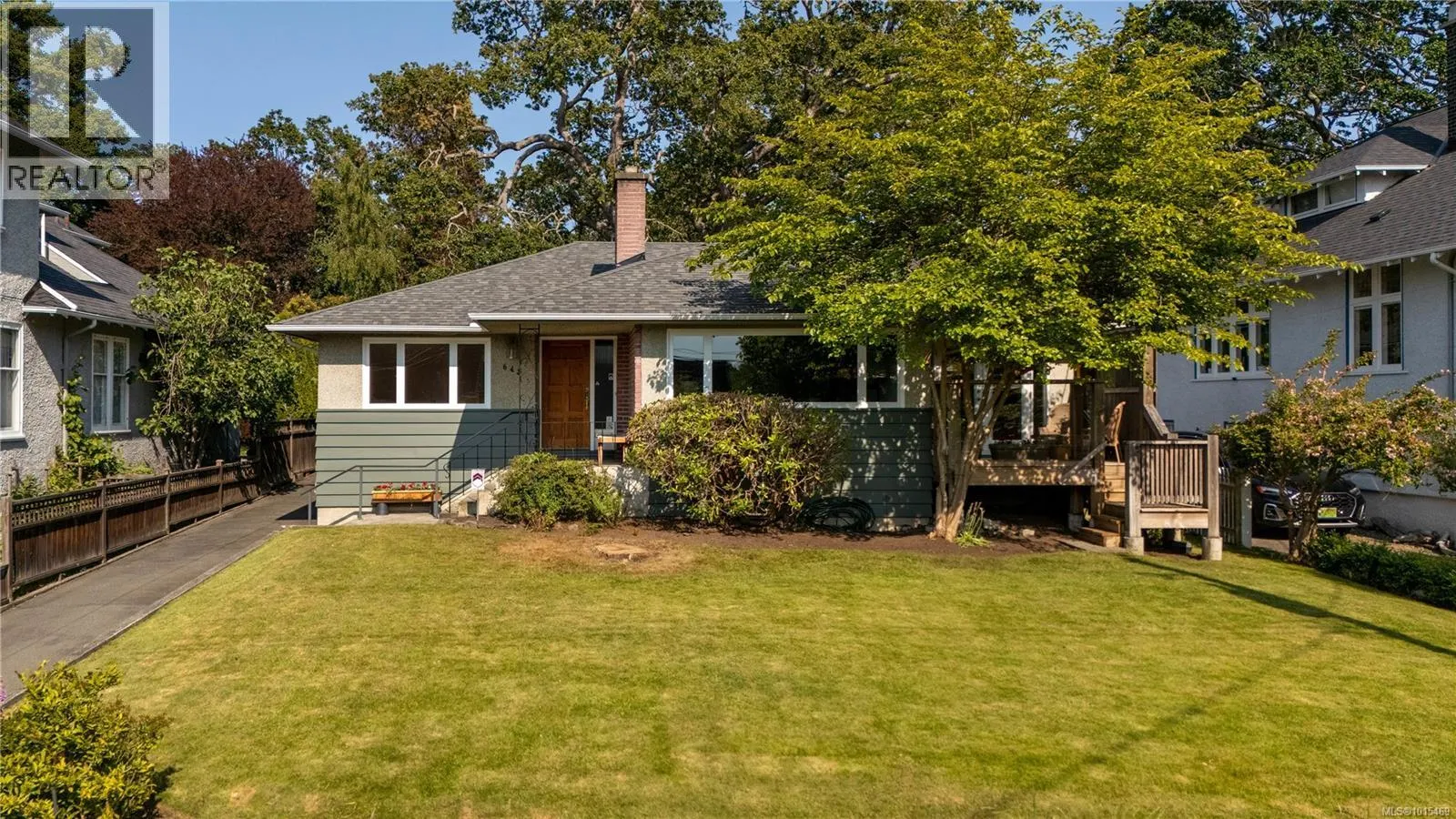 645 Transit Rd