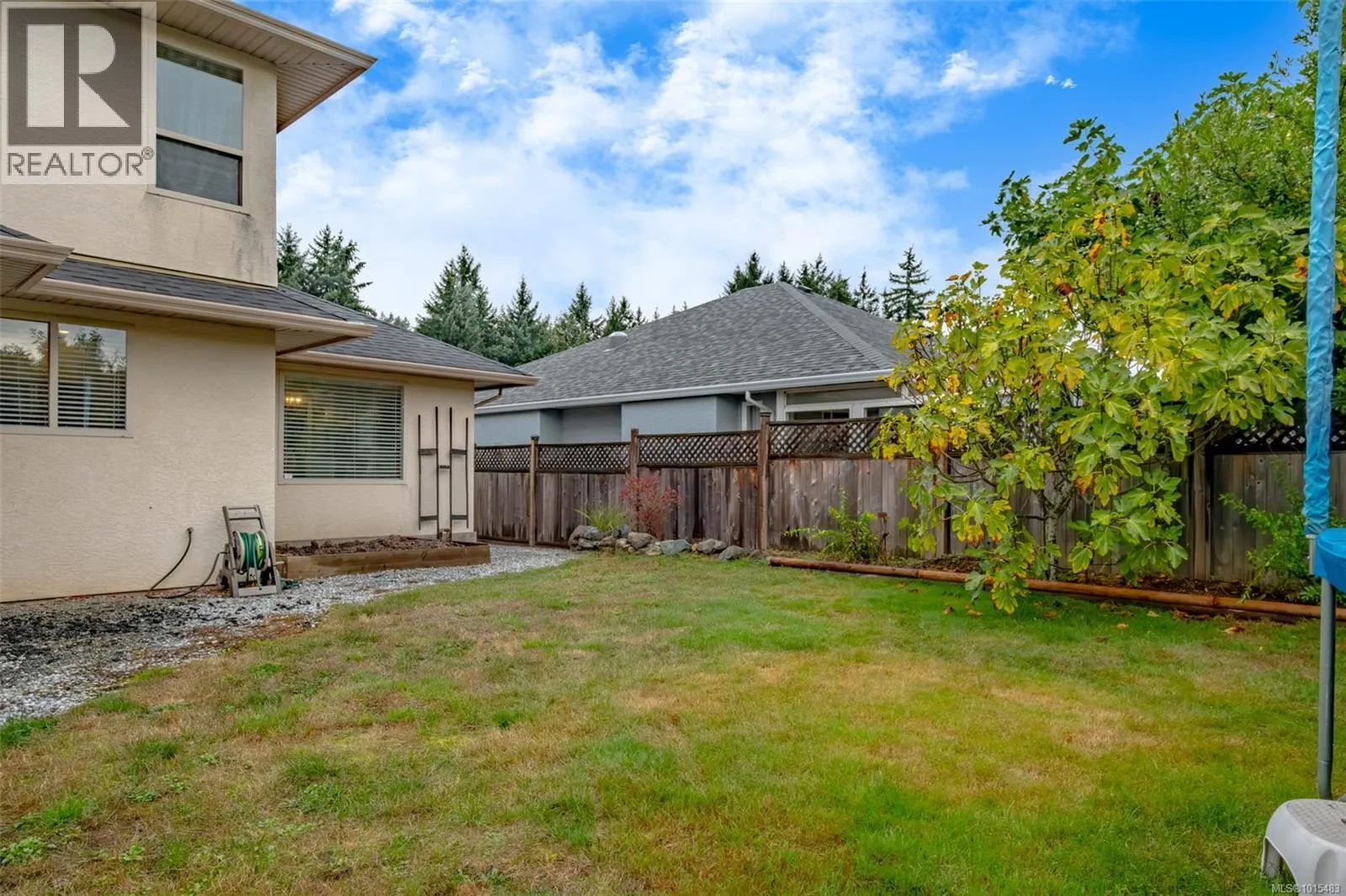 5939 Oliver Rd