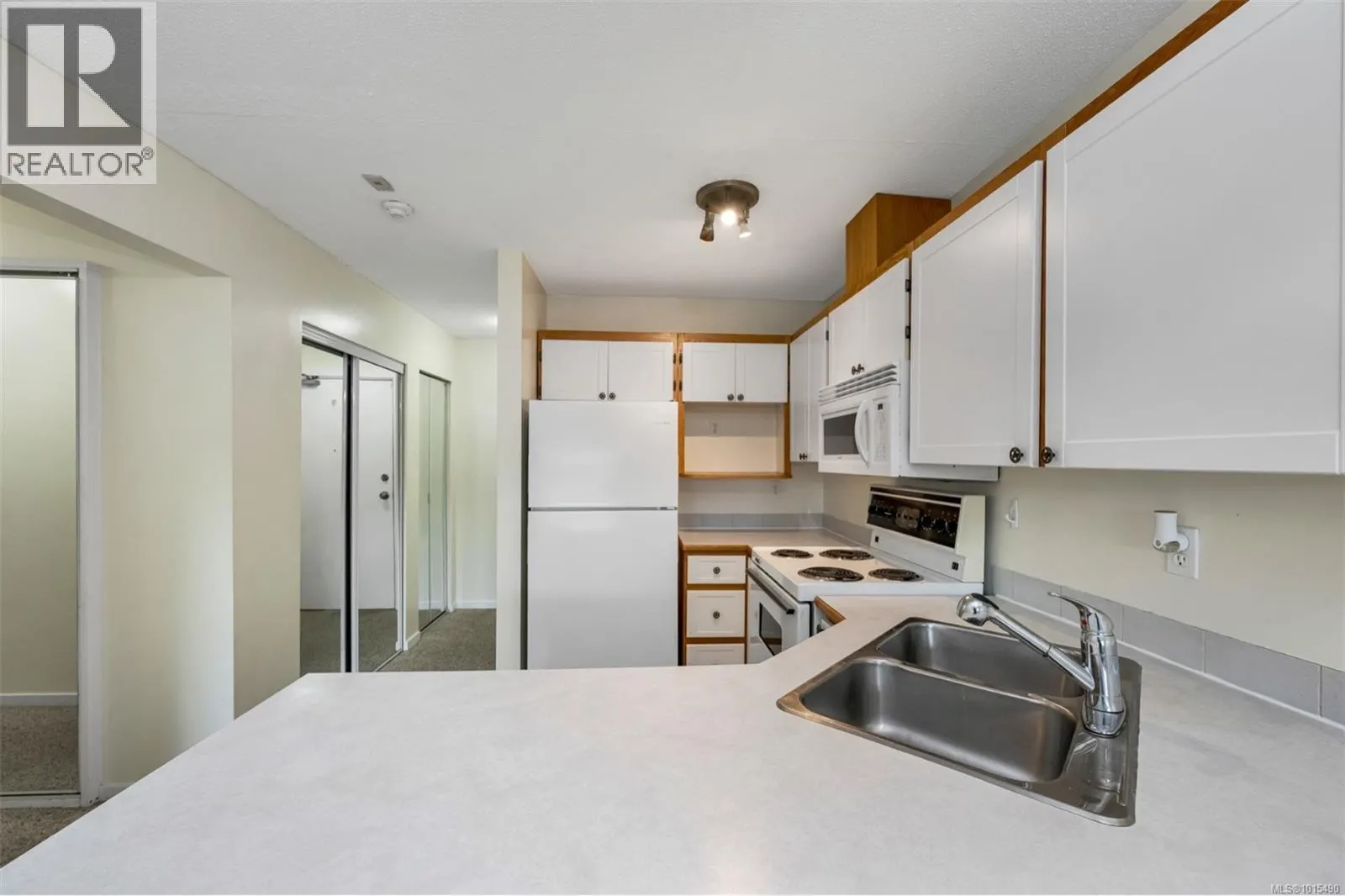 328 3215 Cowichan Lake Rd