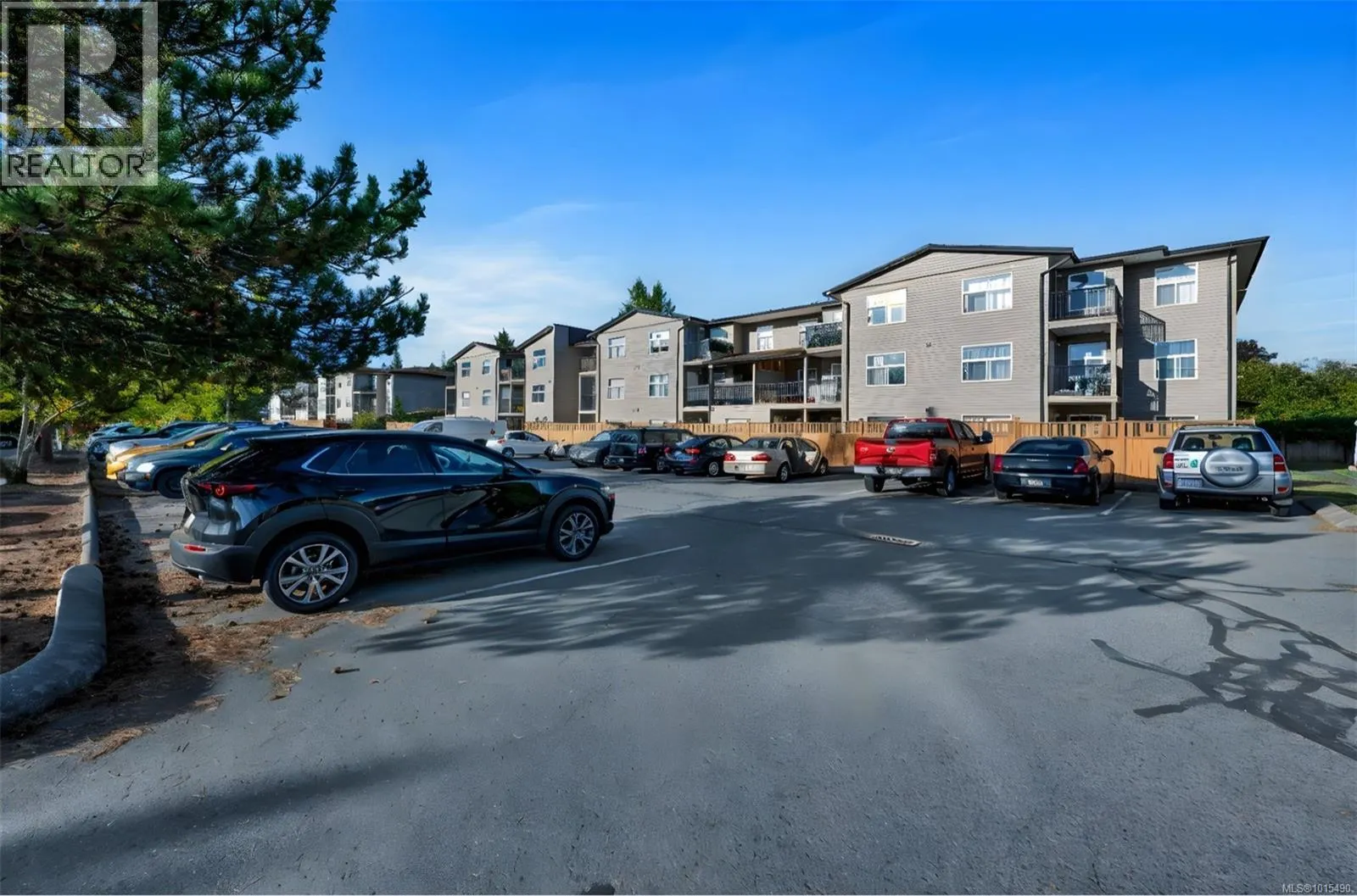 328 3215 Cowichan Lake Rd