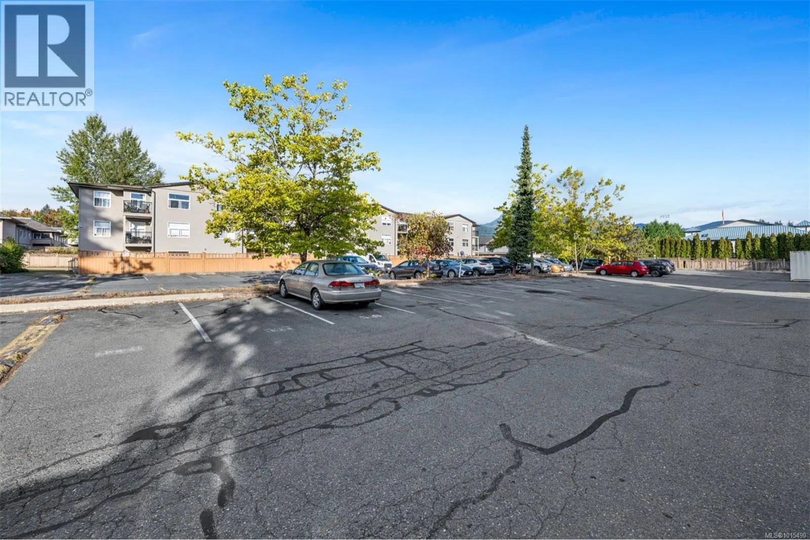 328 3215 Cowichan Lake Rd