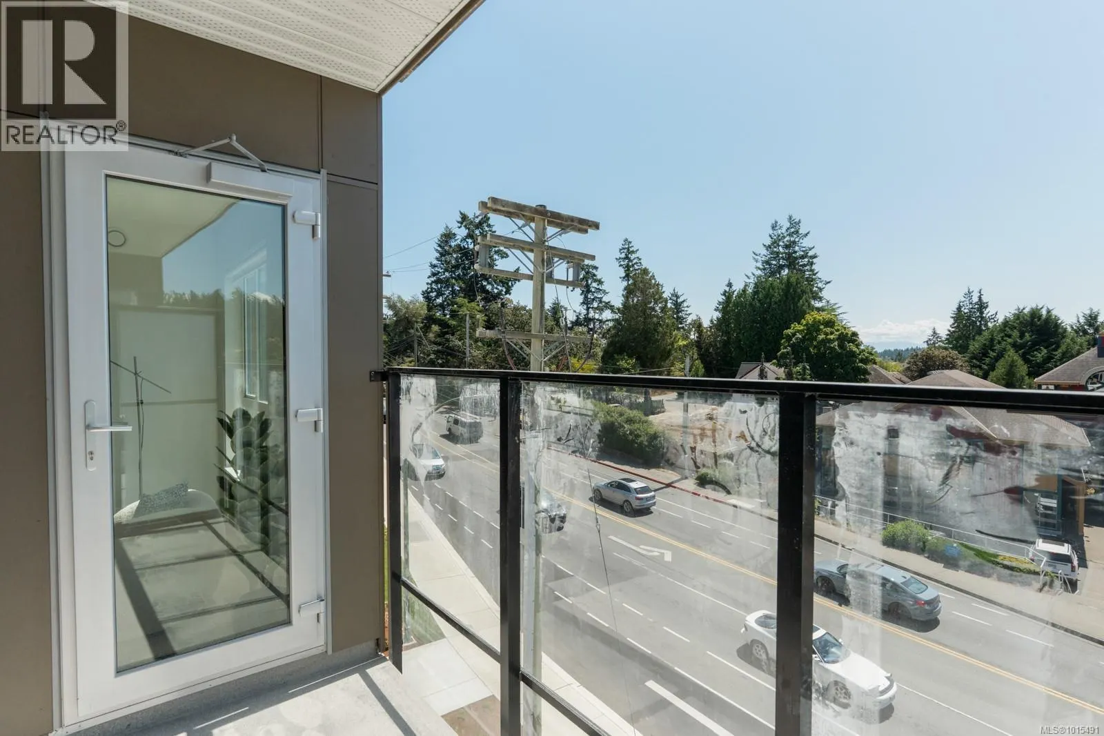 501 258 Helmcken Rd
