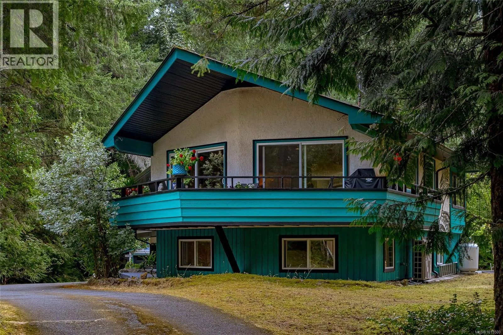 1074 Glen Forest Way