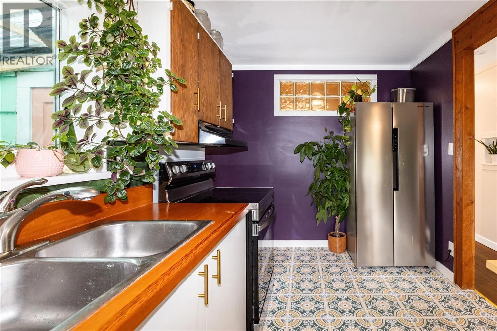 126 Cliffe Ave