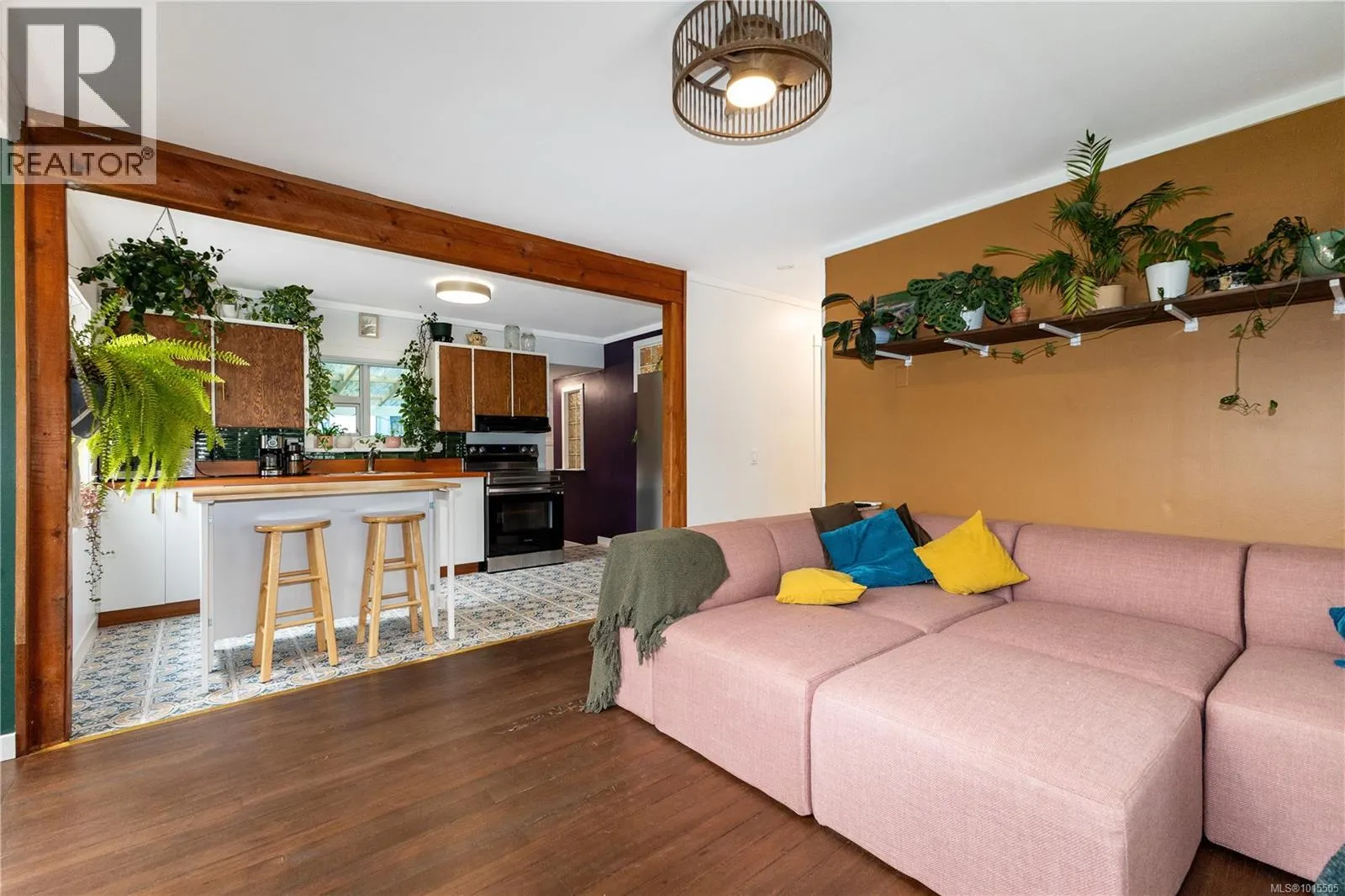 126 Cliffe Ave