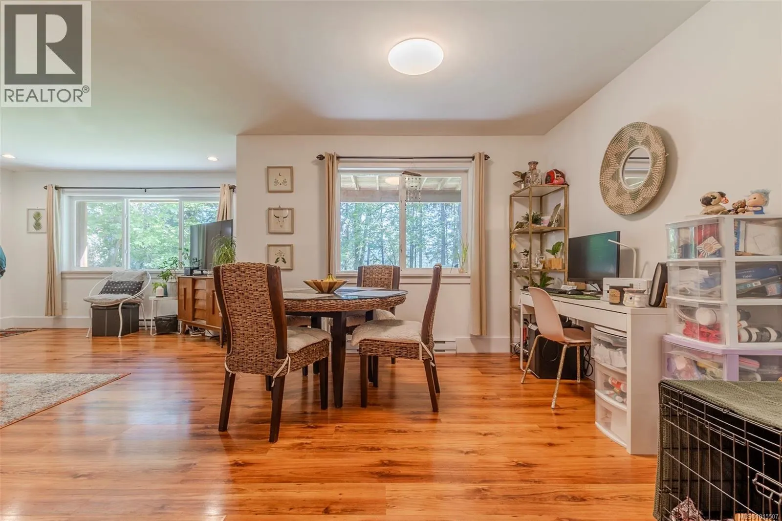 6888 Southview Terr