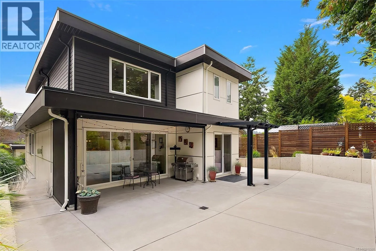 772 Harding Lane
