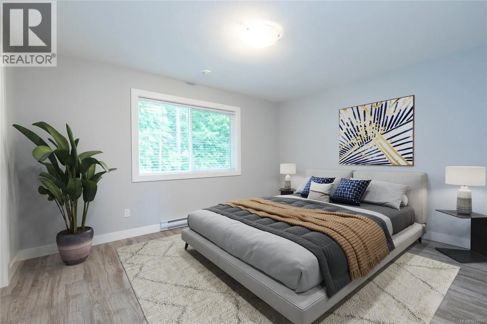 557 Lori Pl