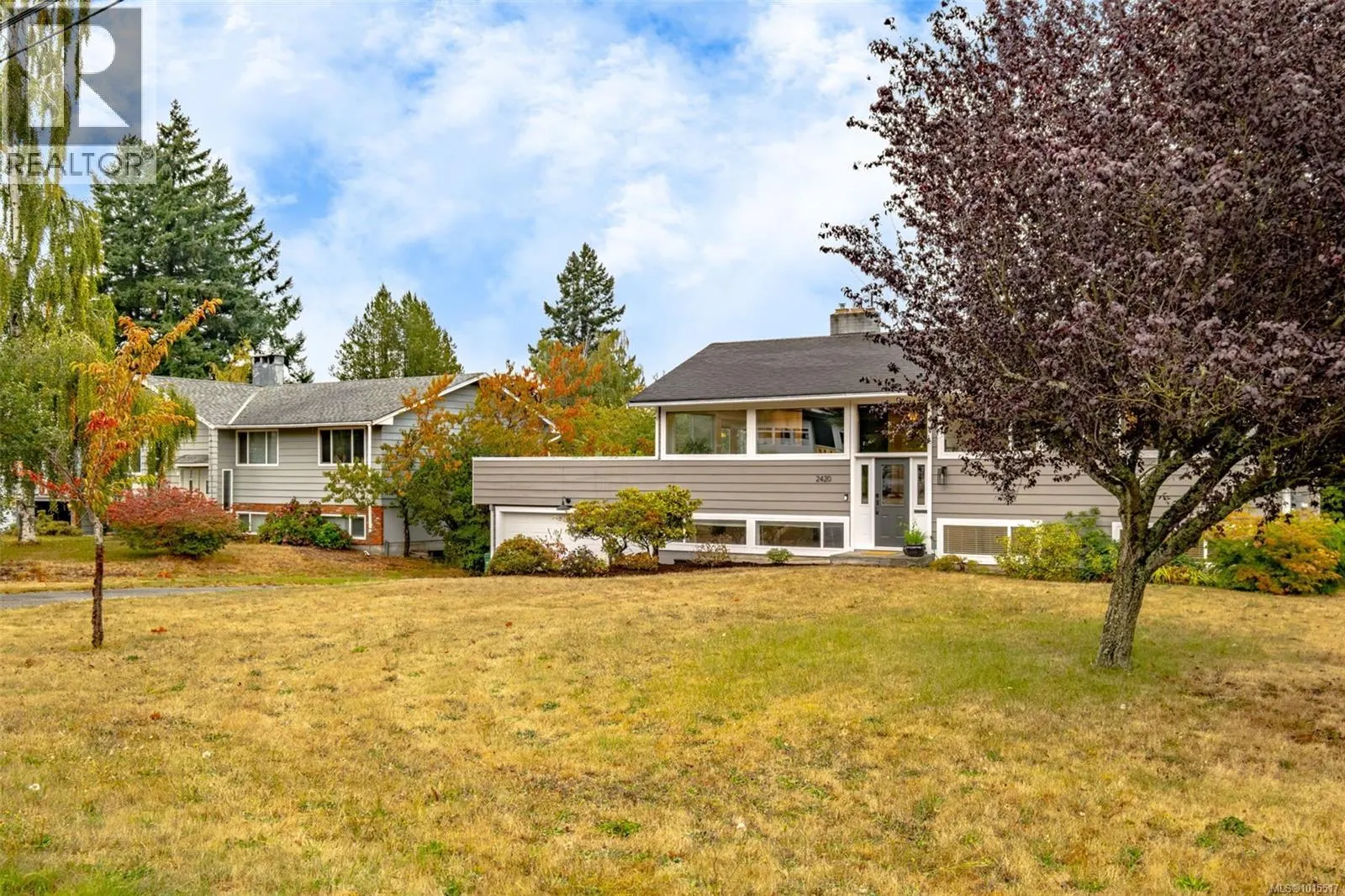 2420 Glenayr Dr