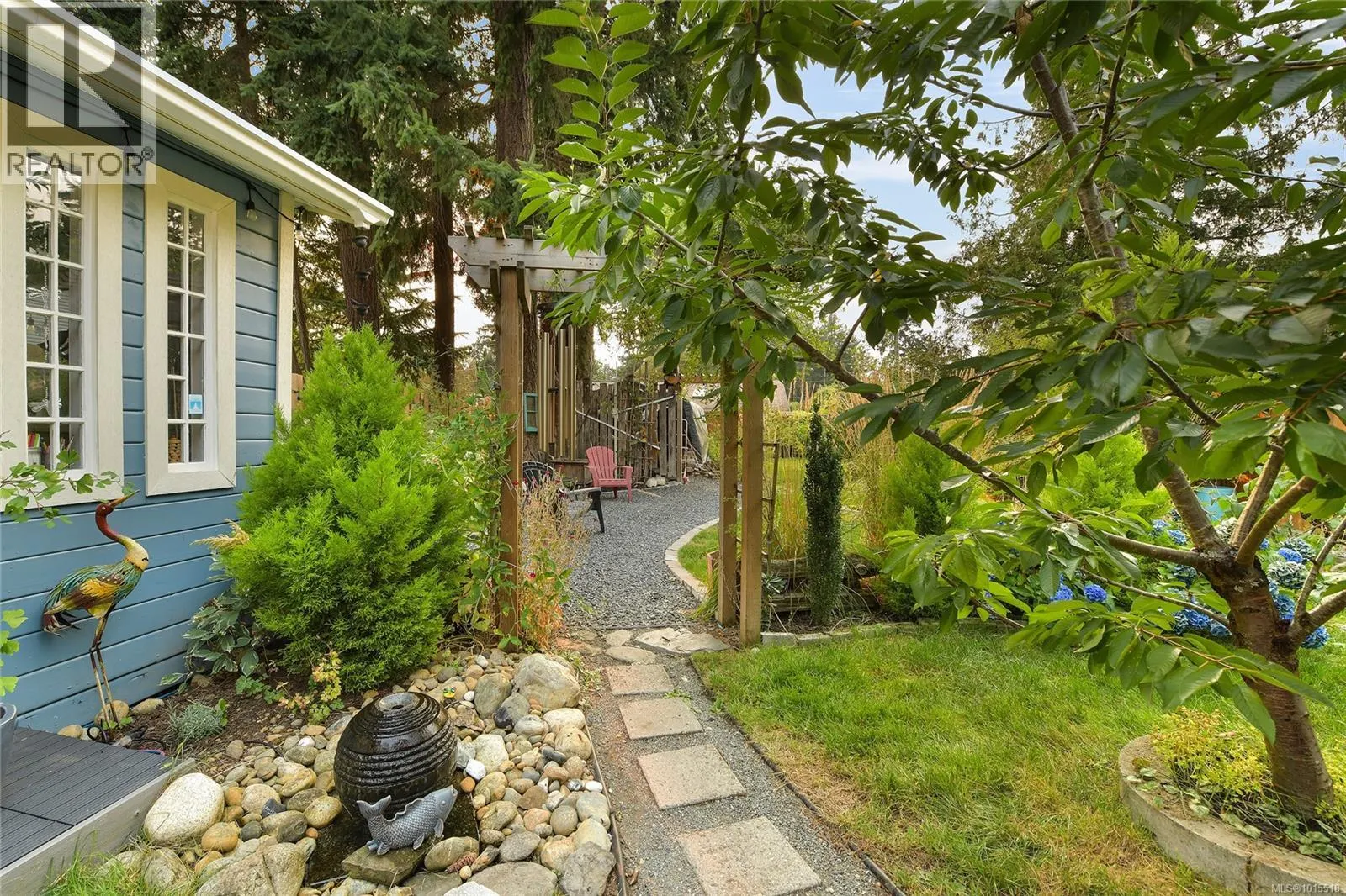 2870 Glen Lake Rd