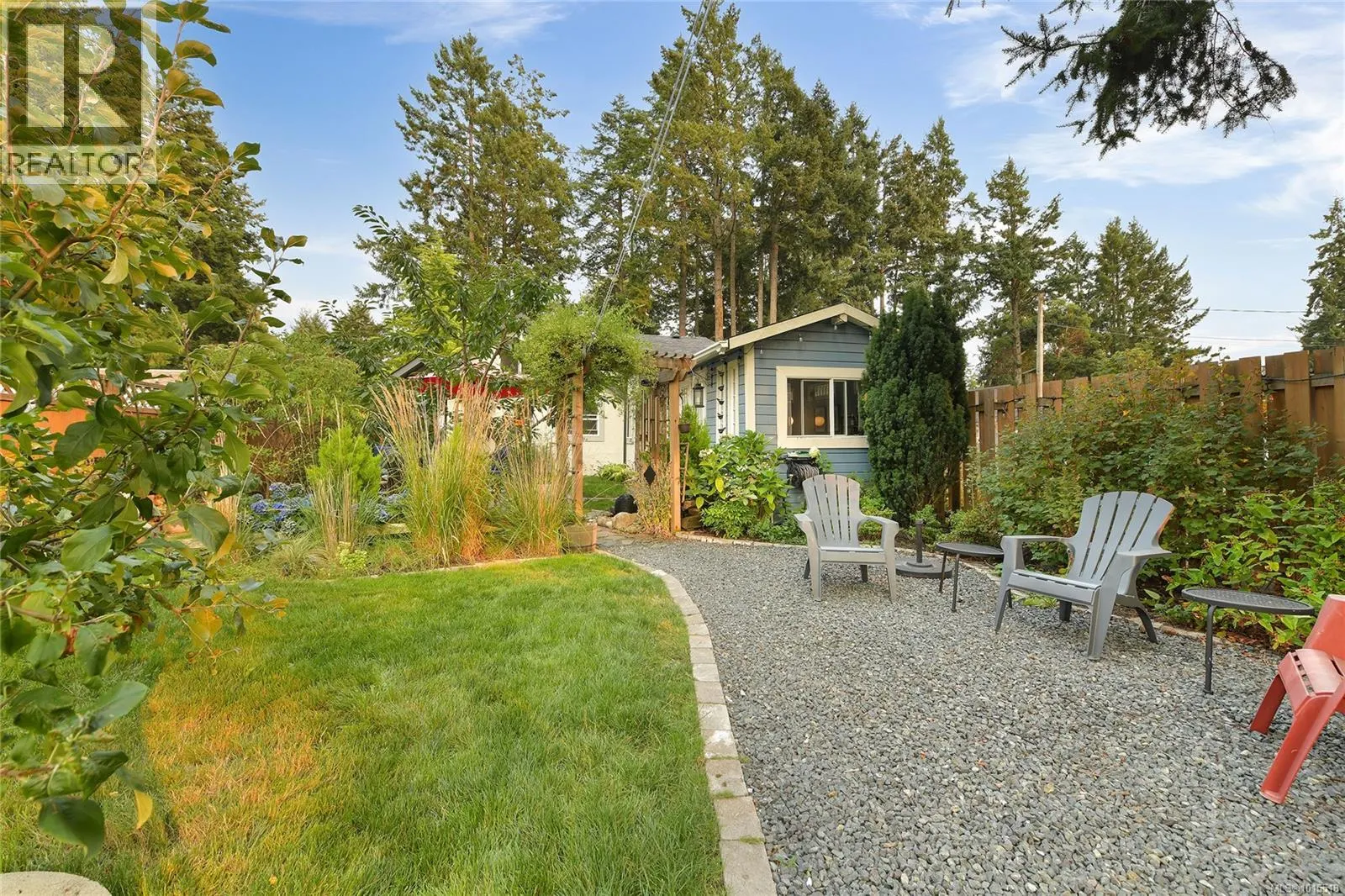 2870 Glen Lake Rd