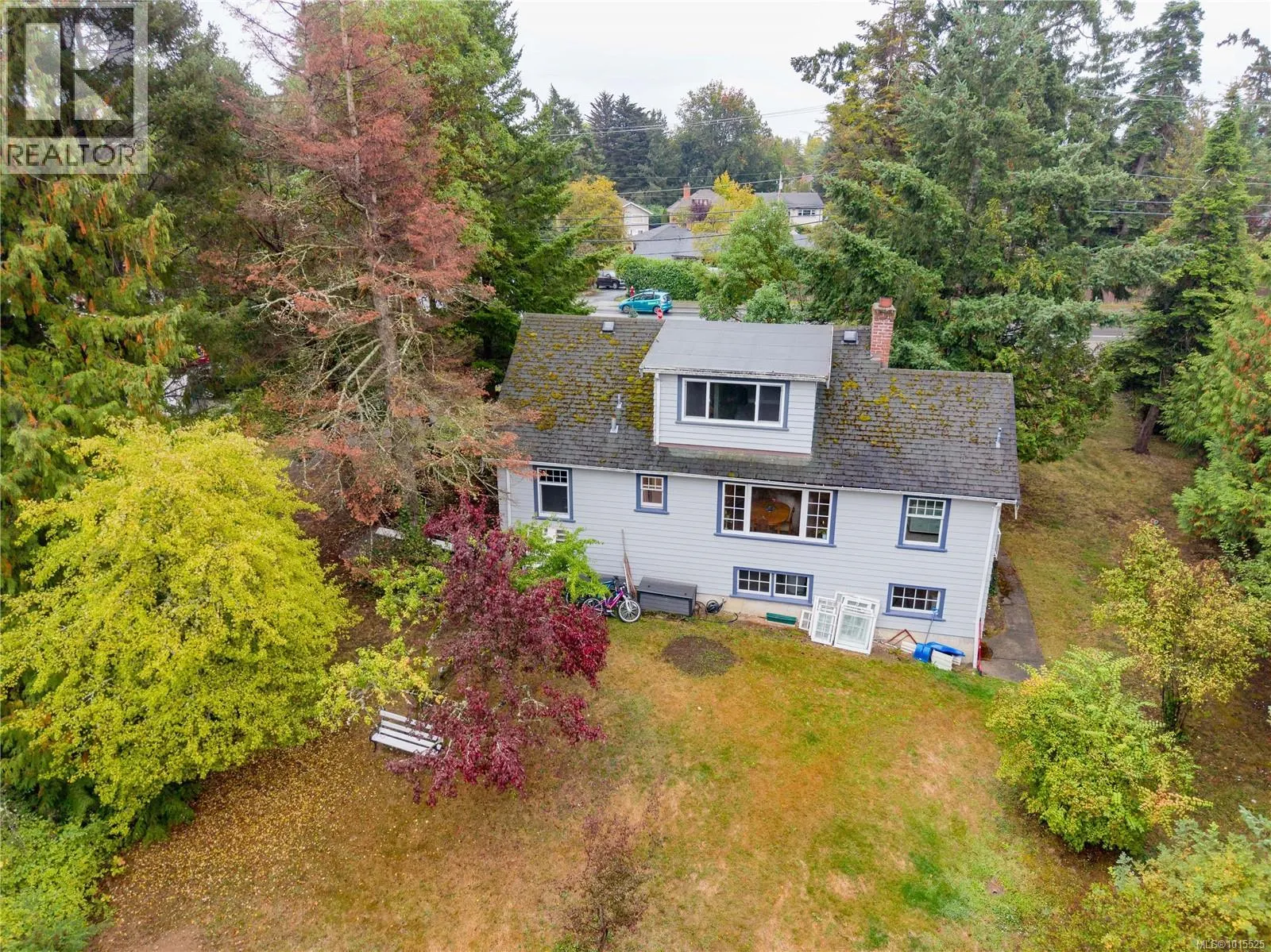 2868 Glenwood Ave