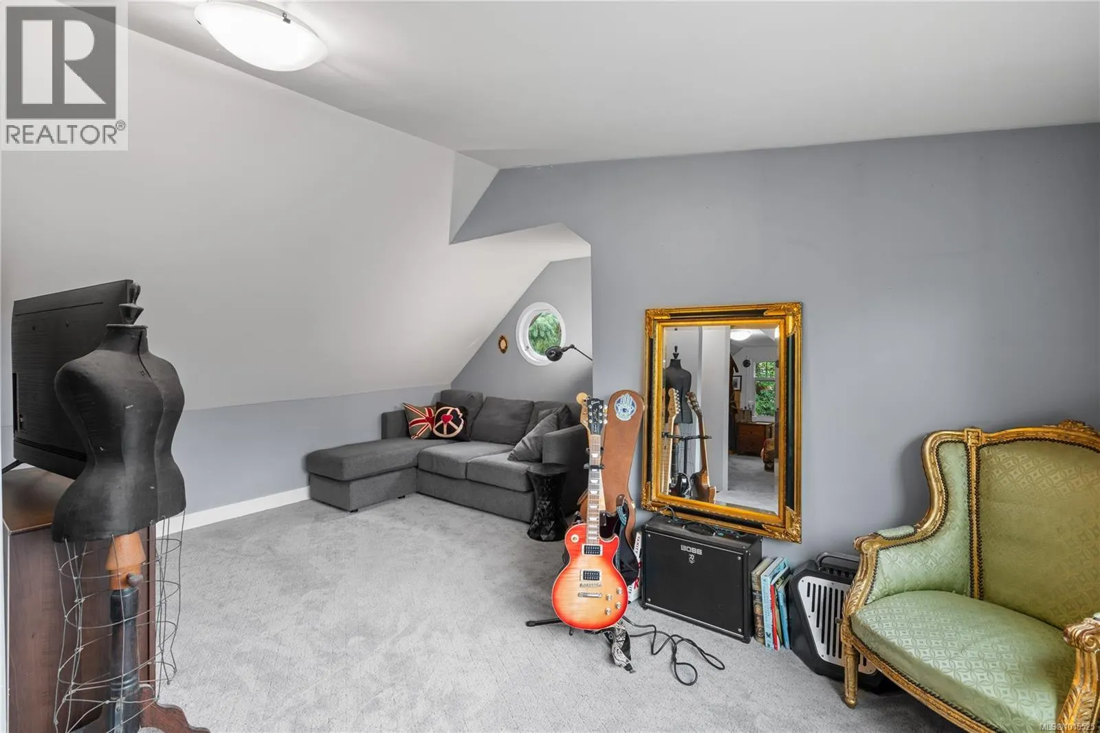 2868 Glenwood Ave