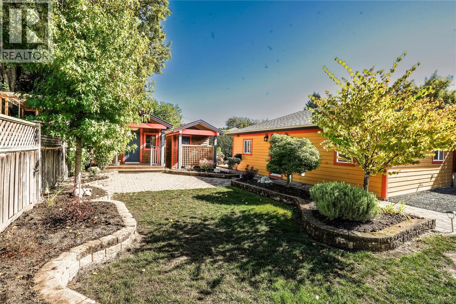 2617 Doncaster Dr
