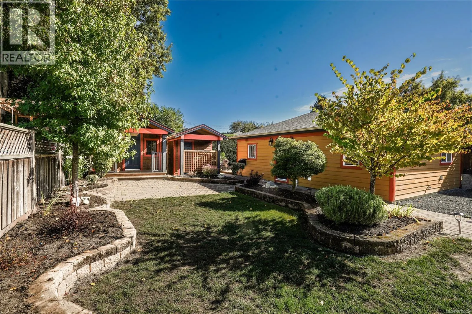 2617 Doncaster Dr