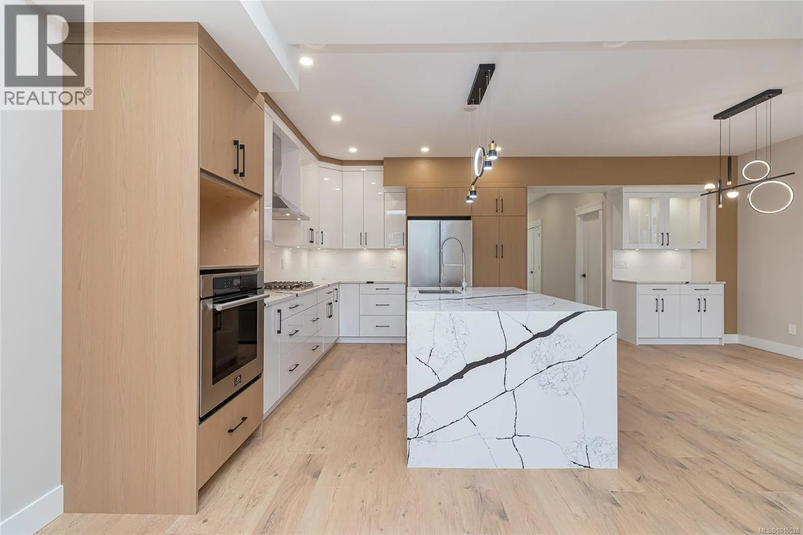 1383 Sandstone Lane