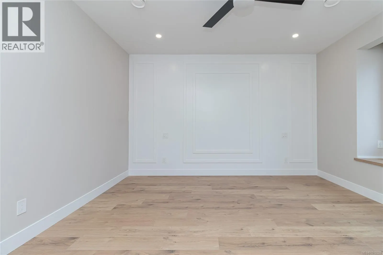 1383 Sandstone Lane
