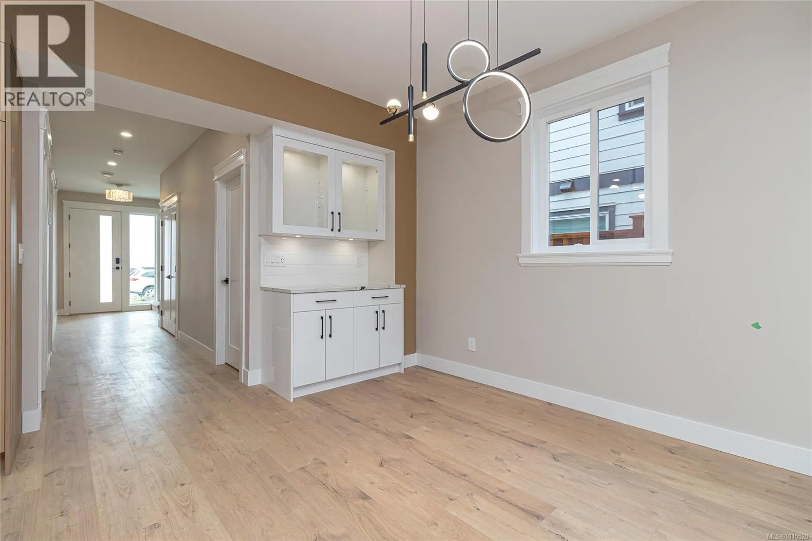 1383 Sandstone Lane