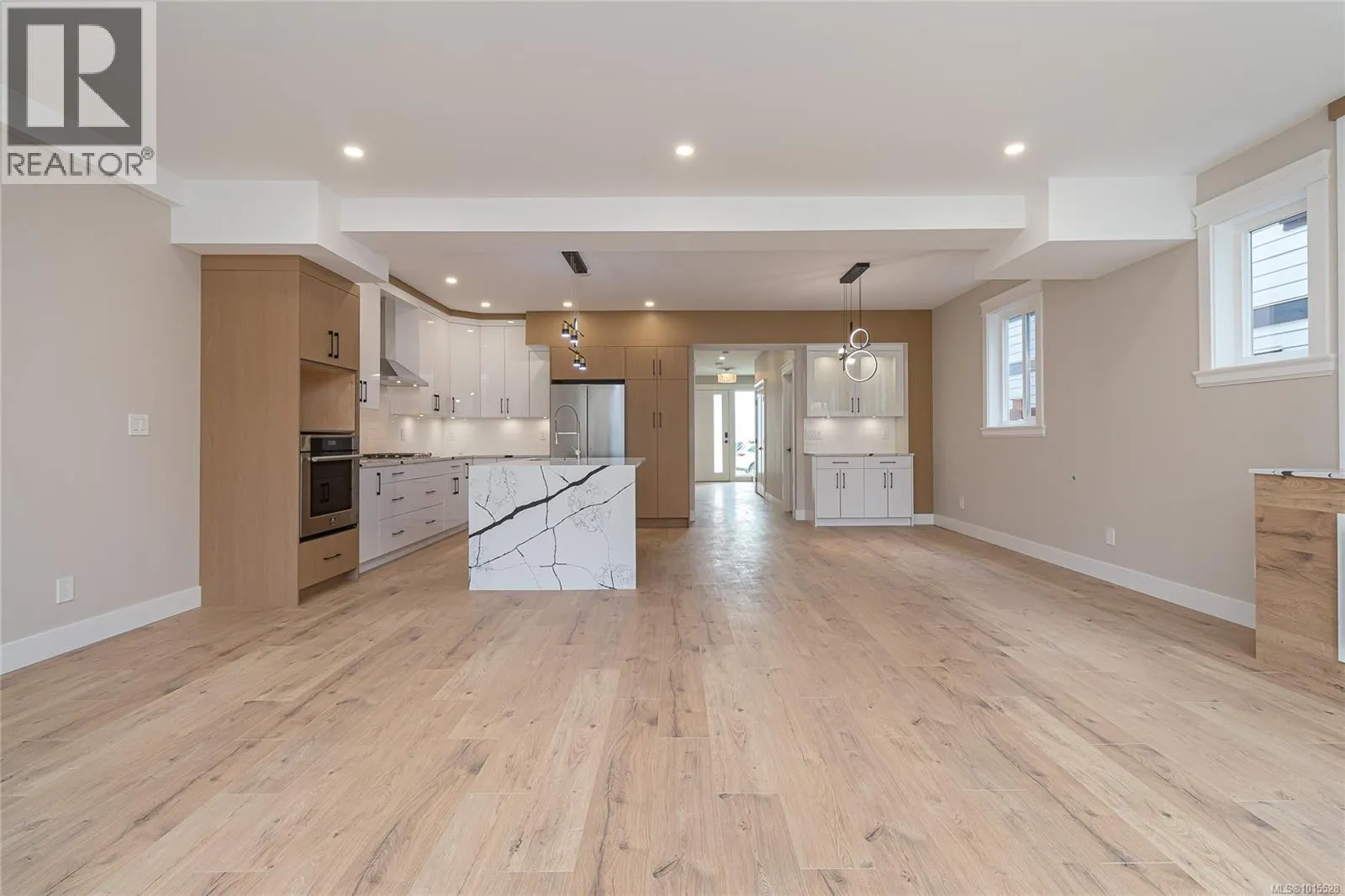 1383 Sandstone Lane