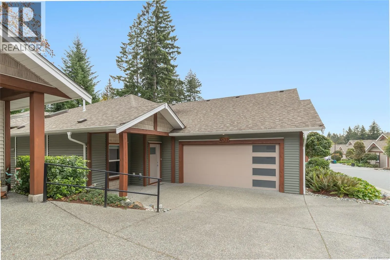 4132 Emerald Woods Pl