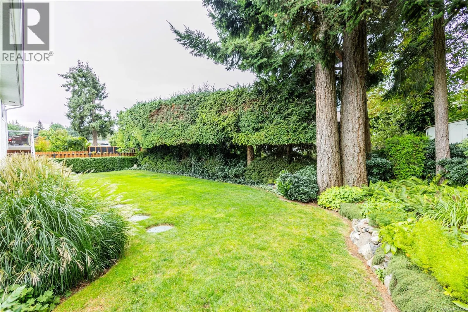 1331 Glenridge Dr