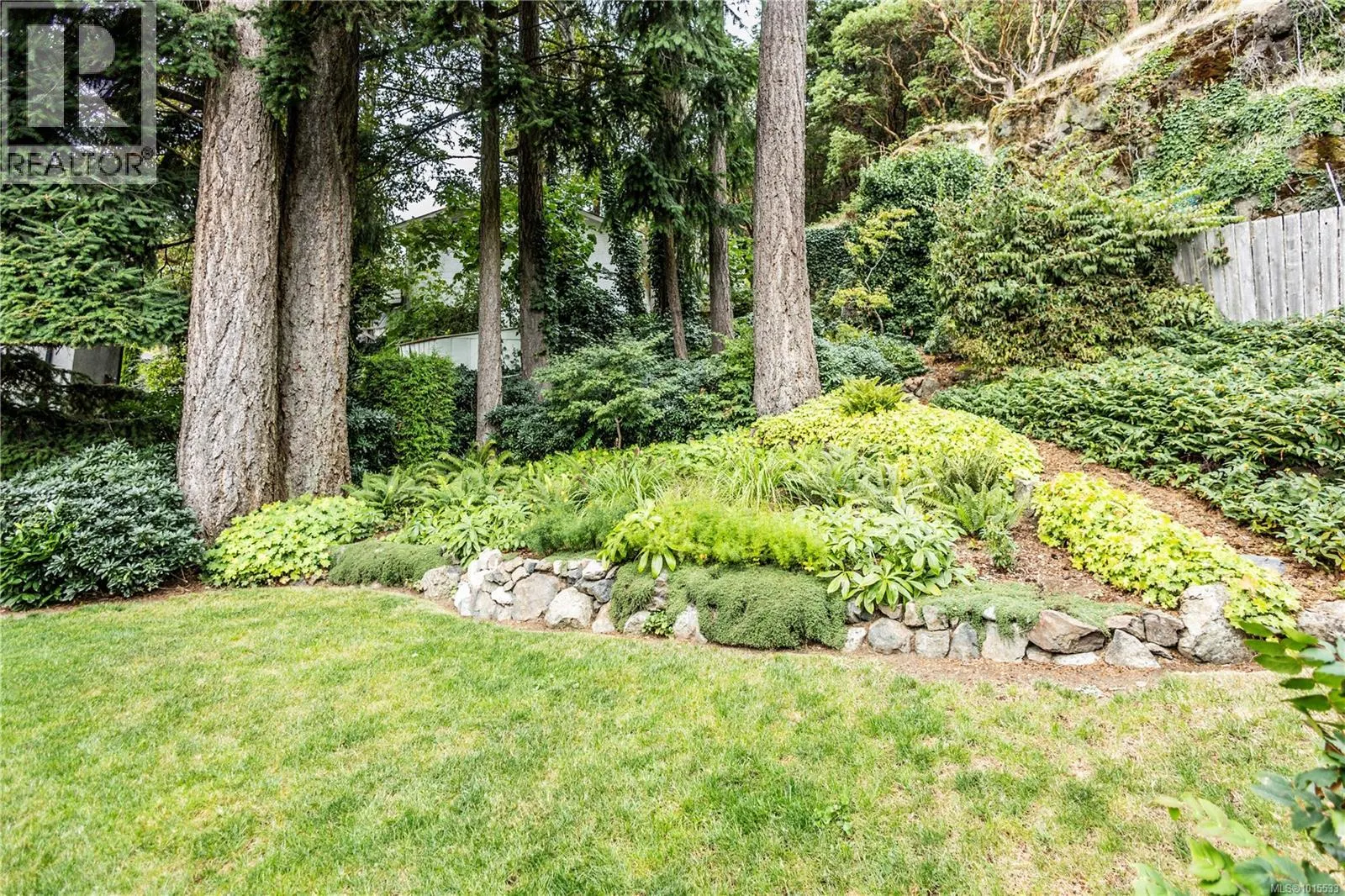 1331 Glenridge Dr