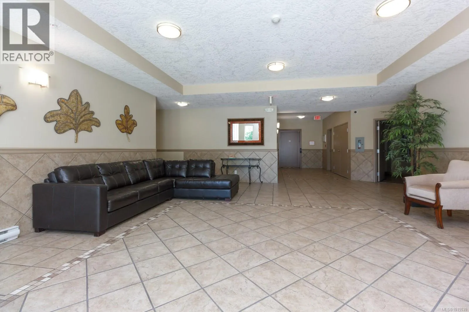 107 3915 Carey Rd