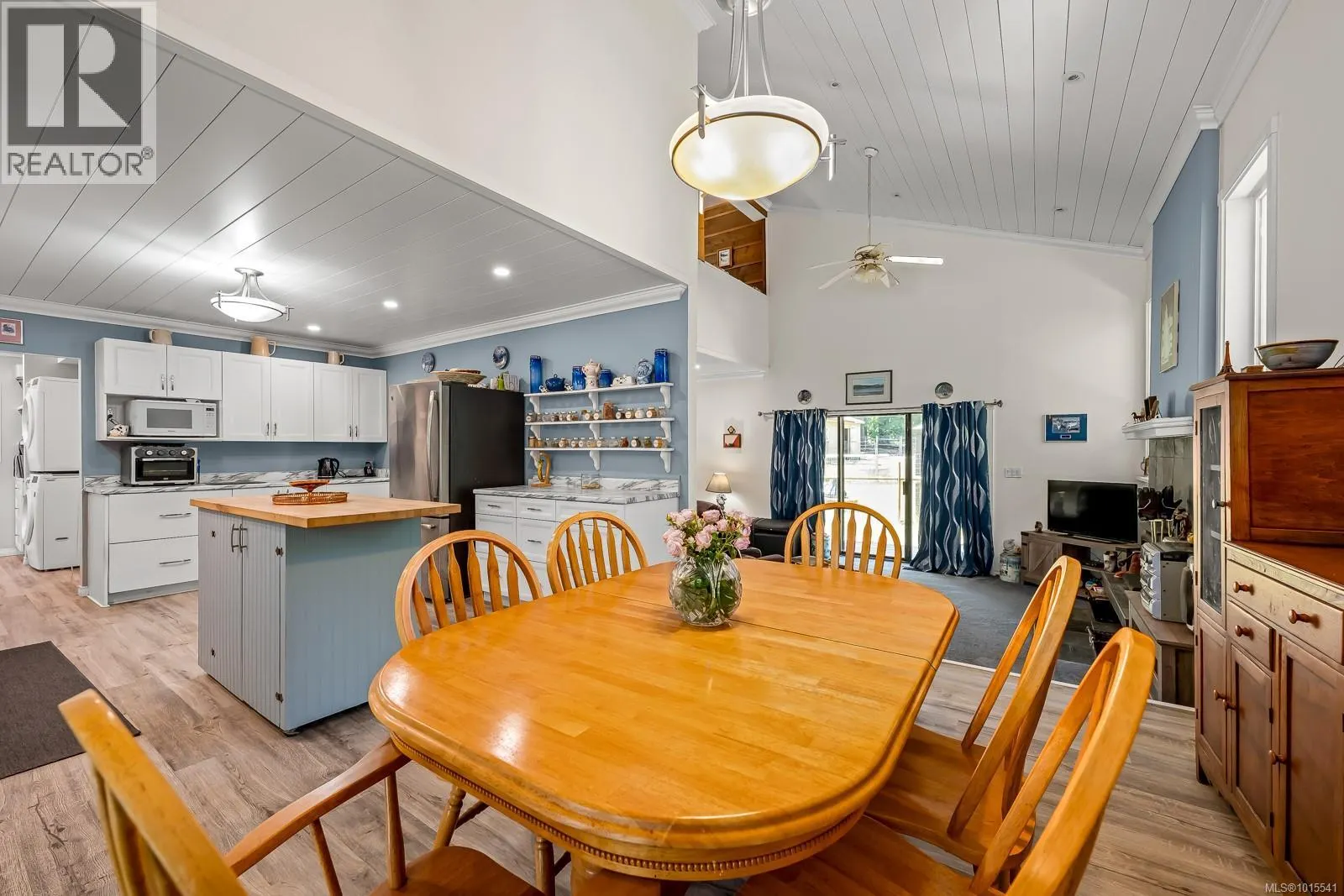2468 Endall Rd
