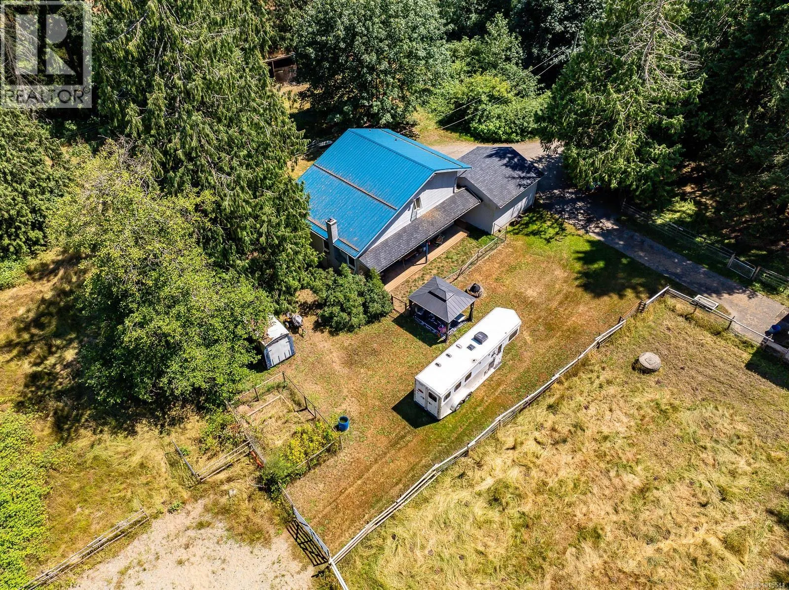 2468 Endall Rd