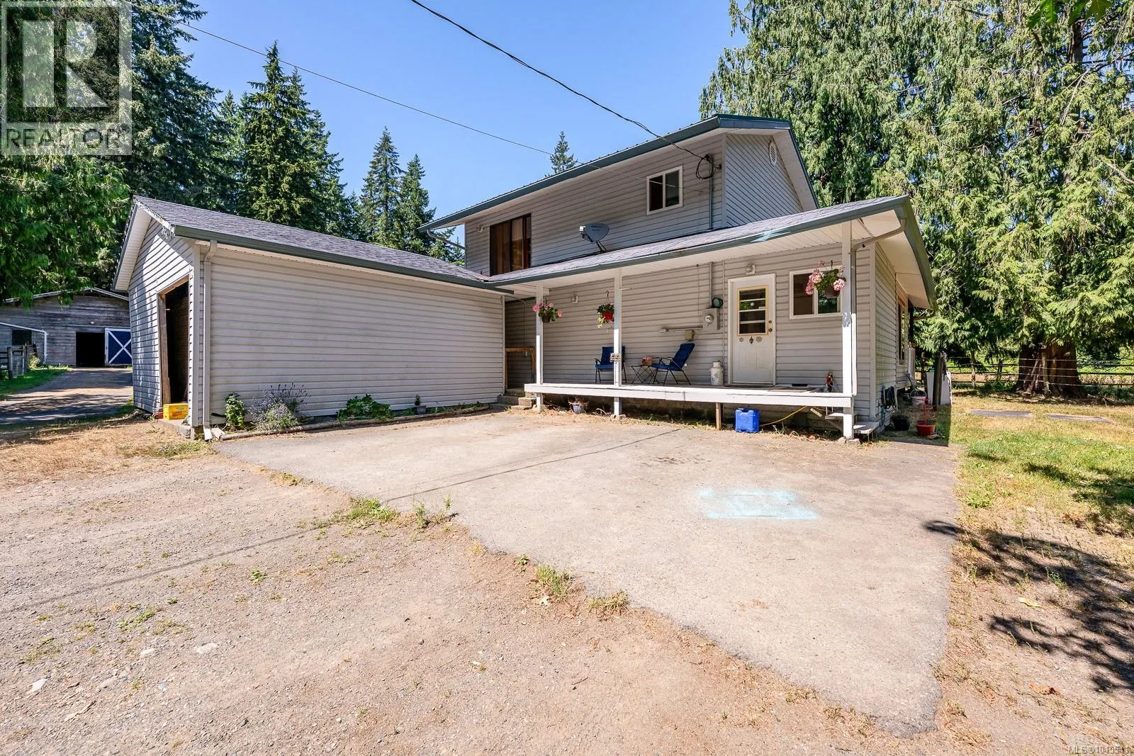 2468 Endall Rd