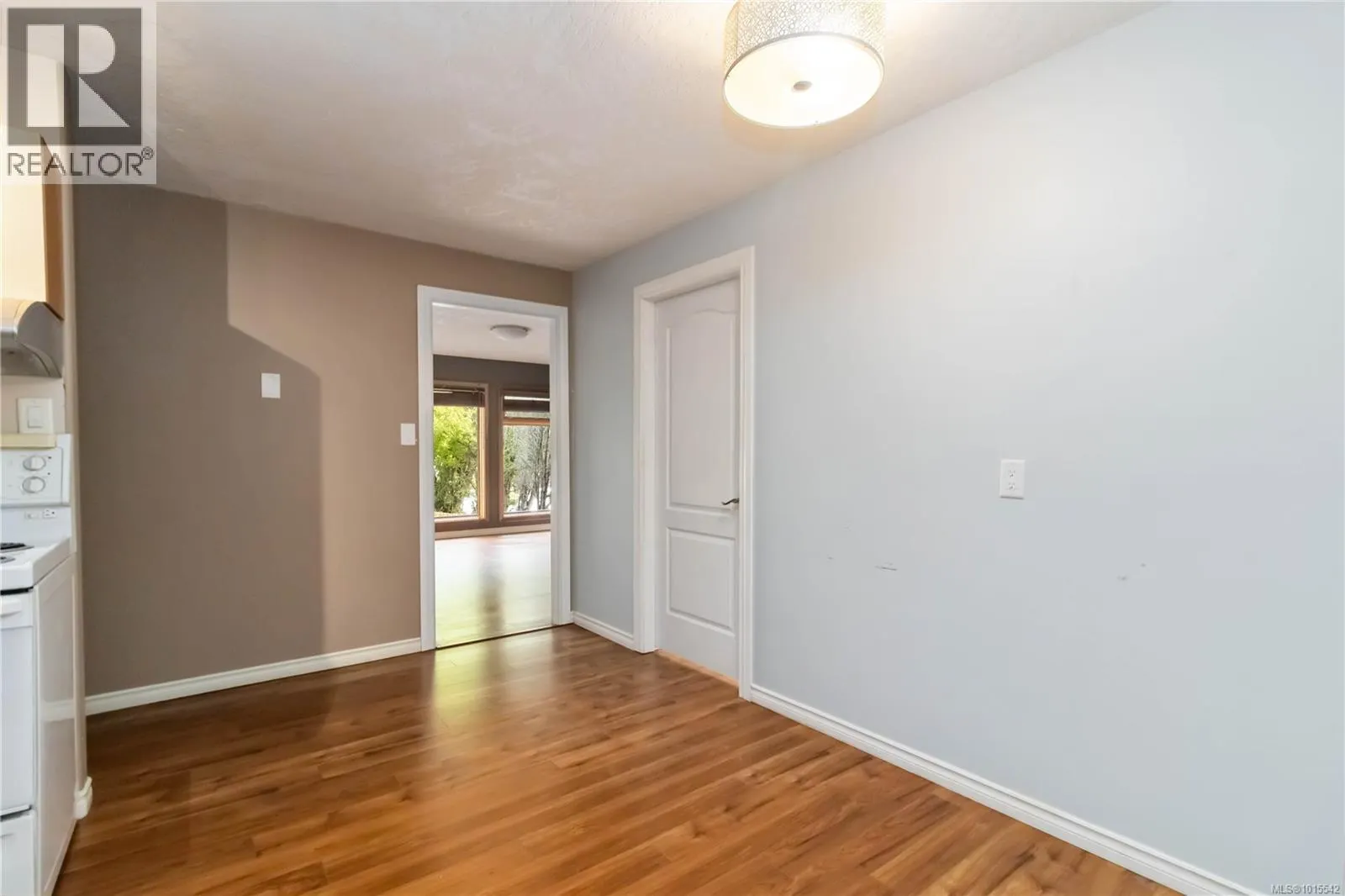 1619 Barksdale Dr