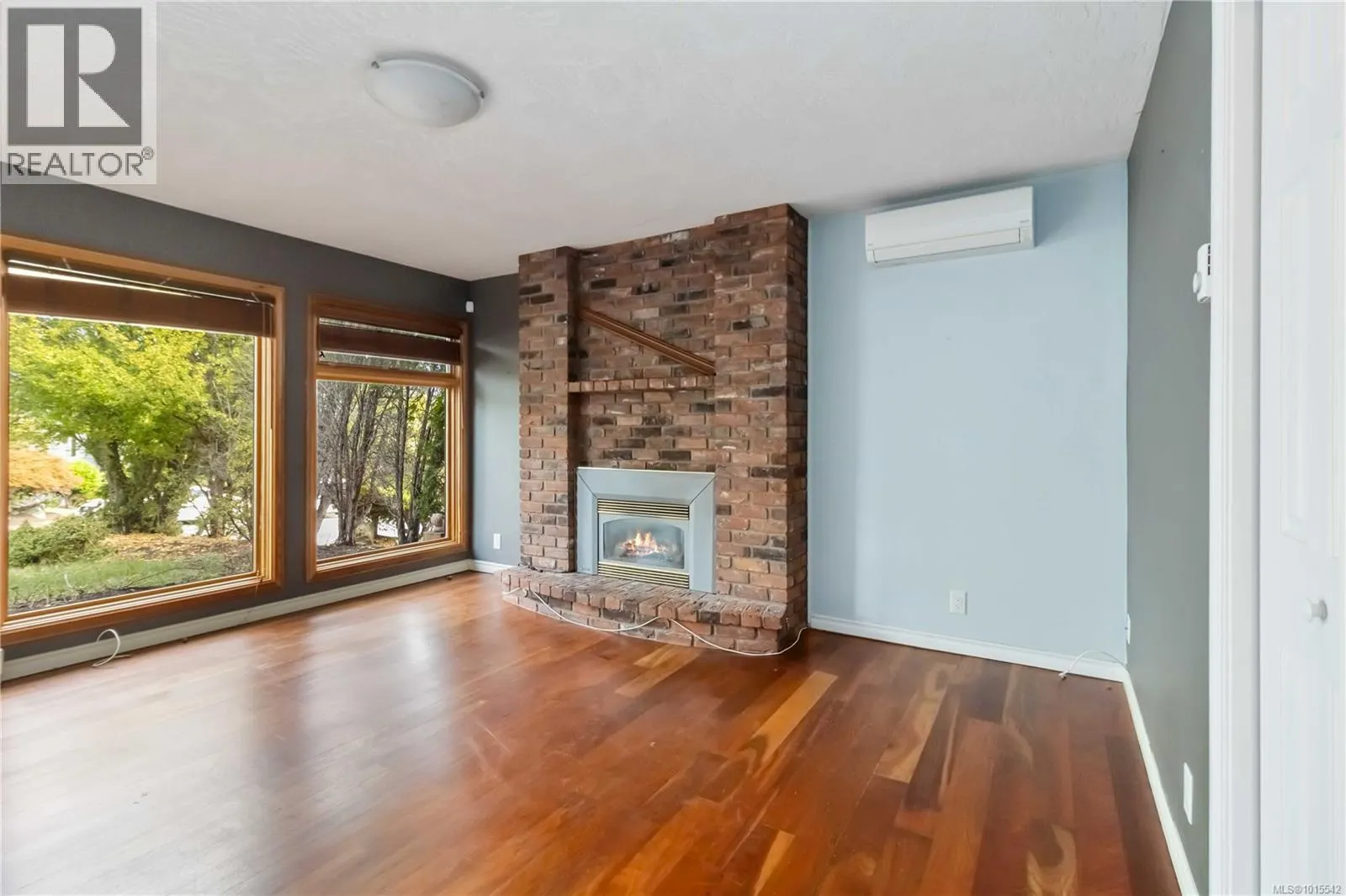 1619 Barksdale Dr