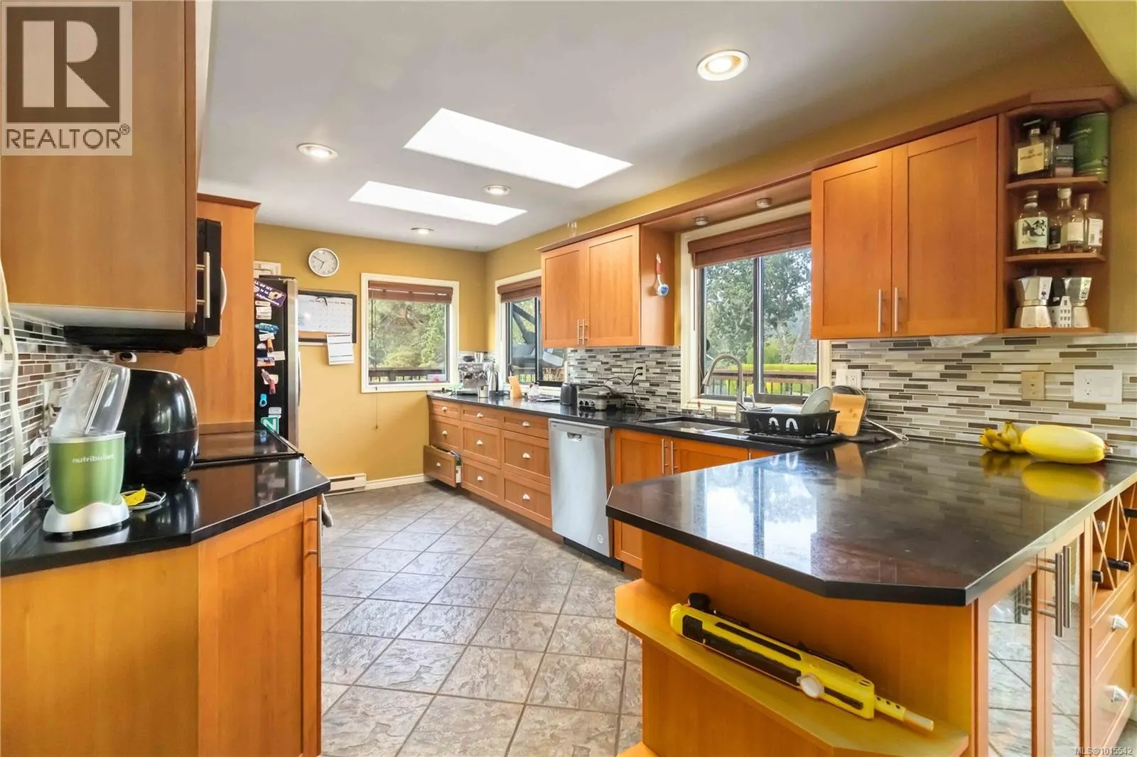 1619 Barksdale Dr
