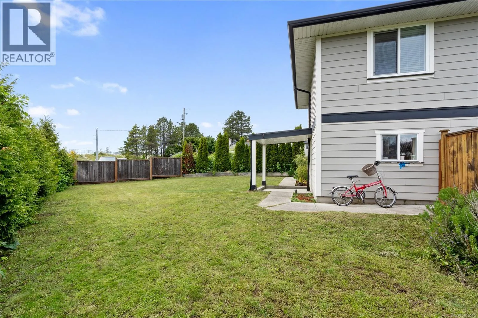 3235 Admirals Rd