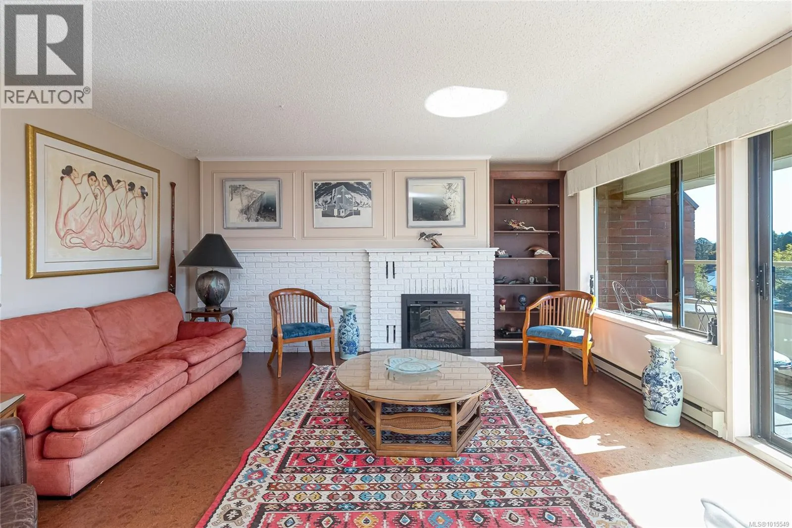 503 1175 Newport Ave