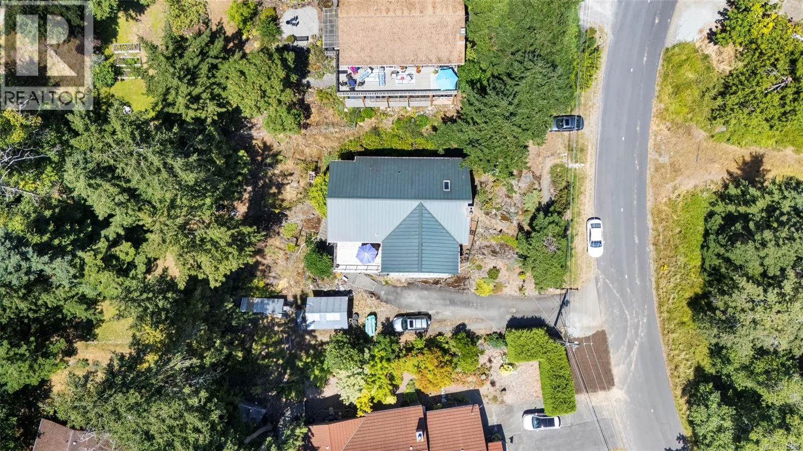 3705 Signal Hill Rd