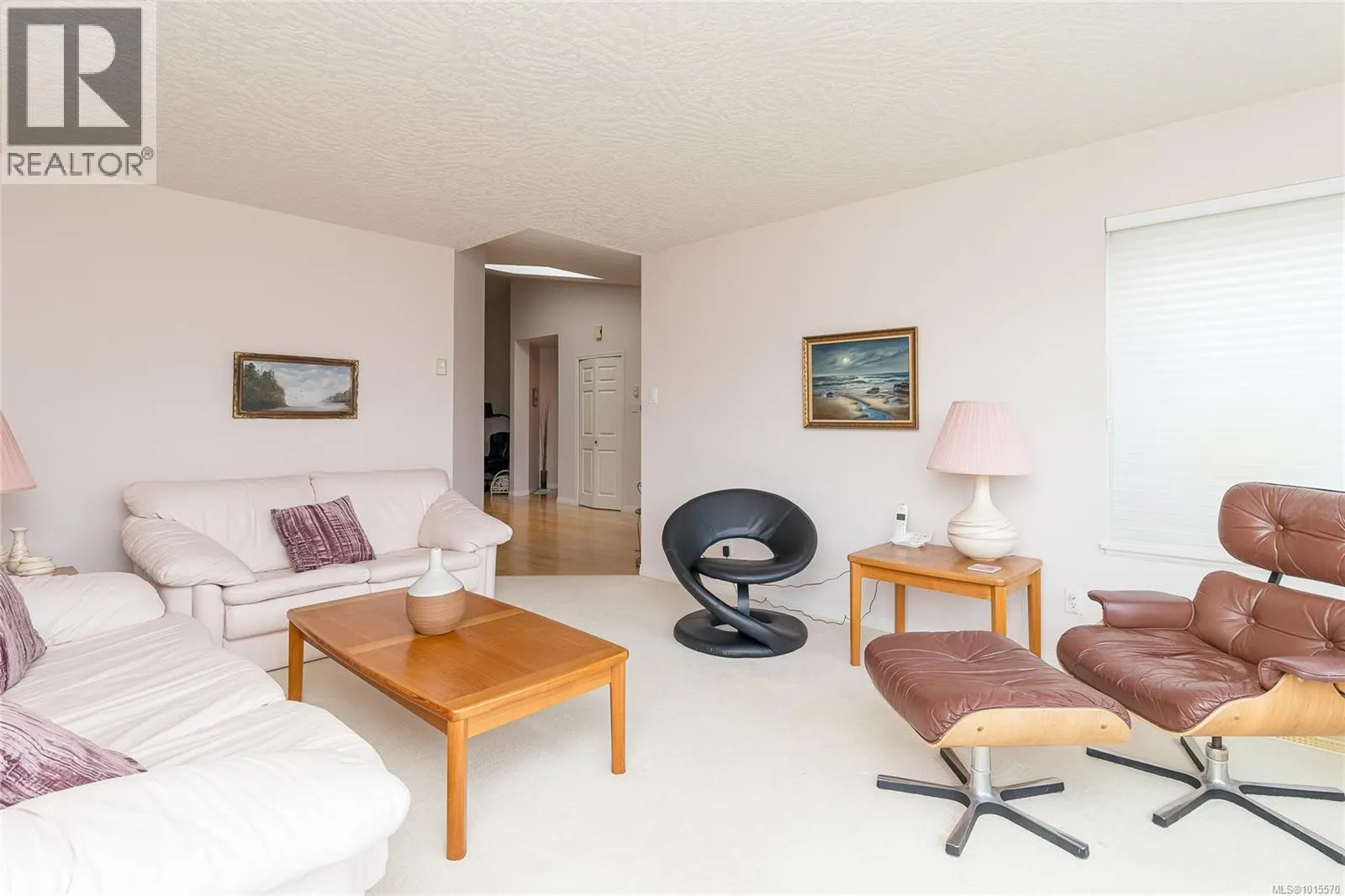 801 Country Club Dr