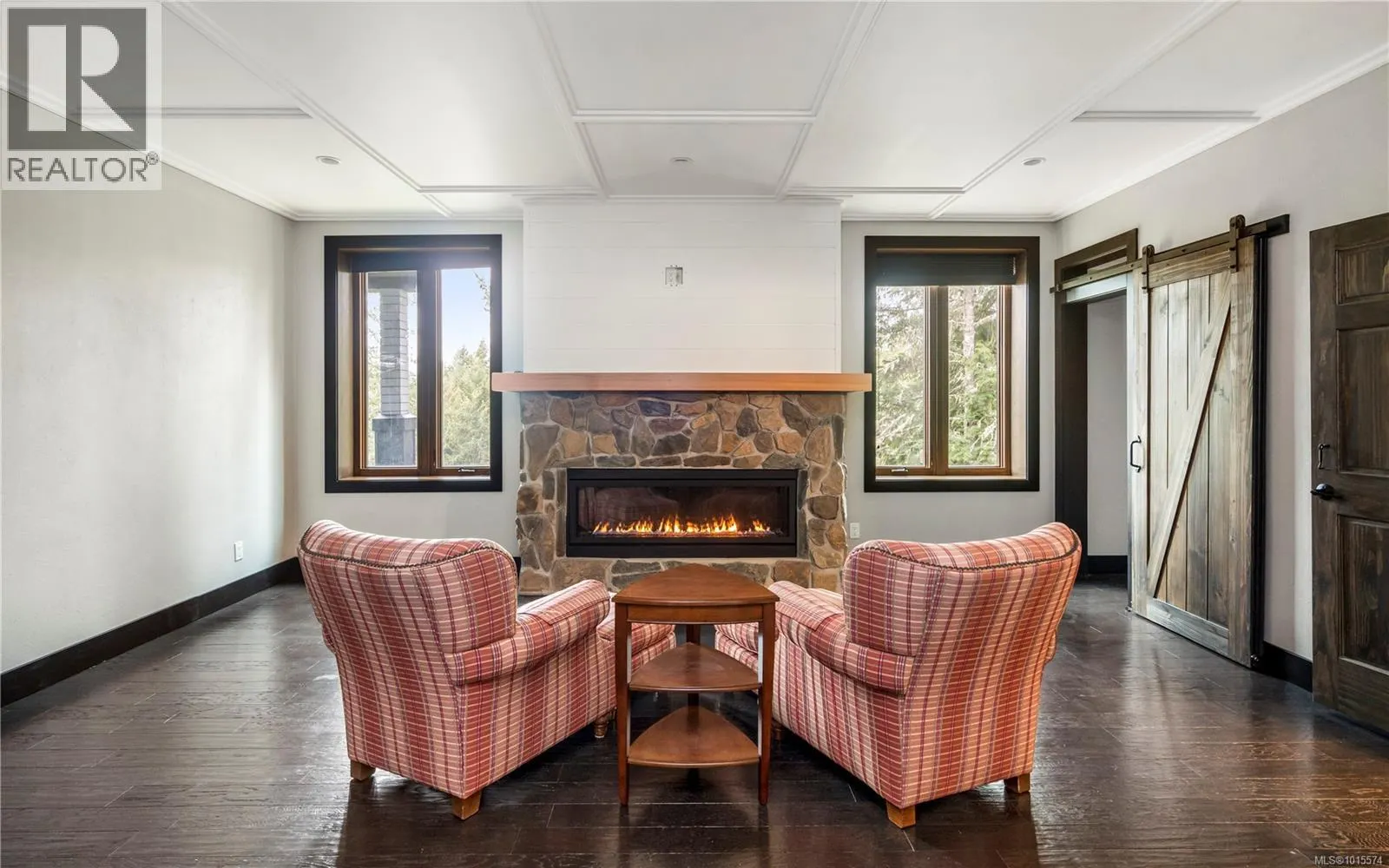 7405 Thornton Hts