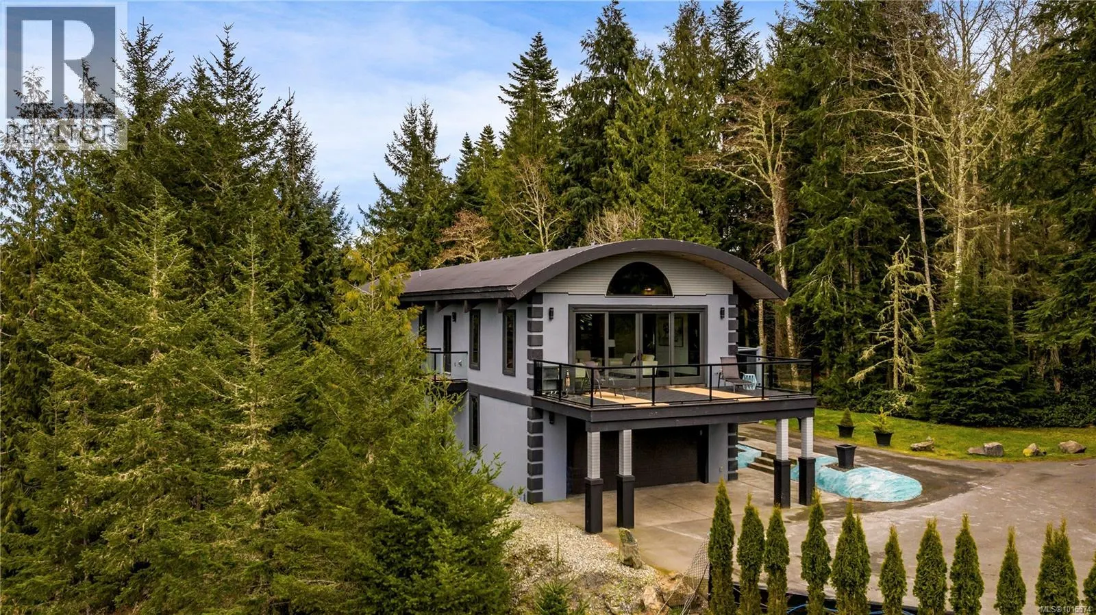 7405 Thornton Hts